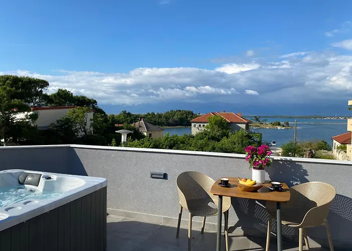 Dalmatia شقة